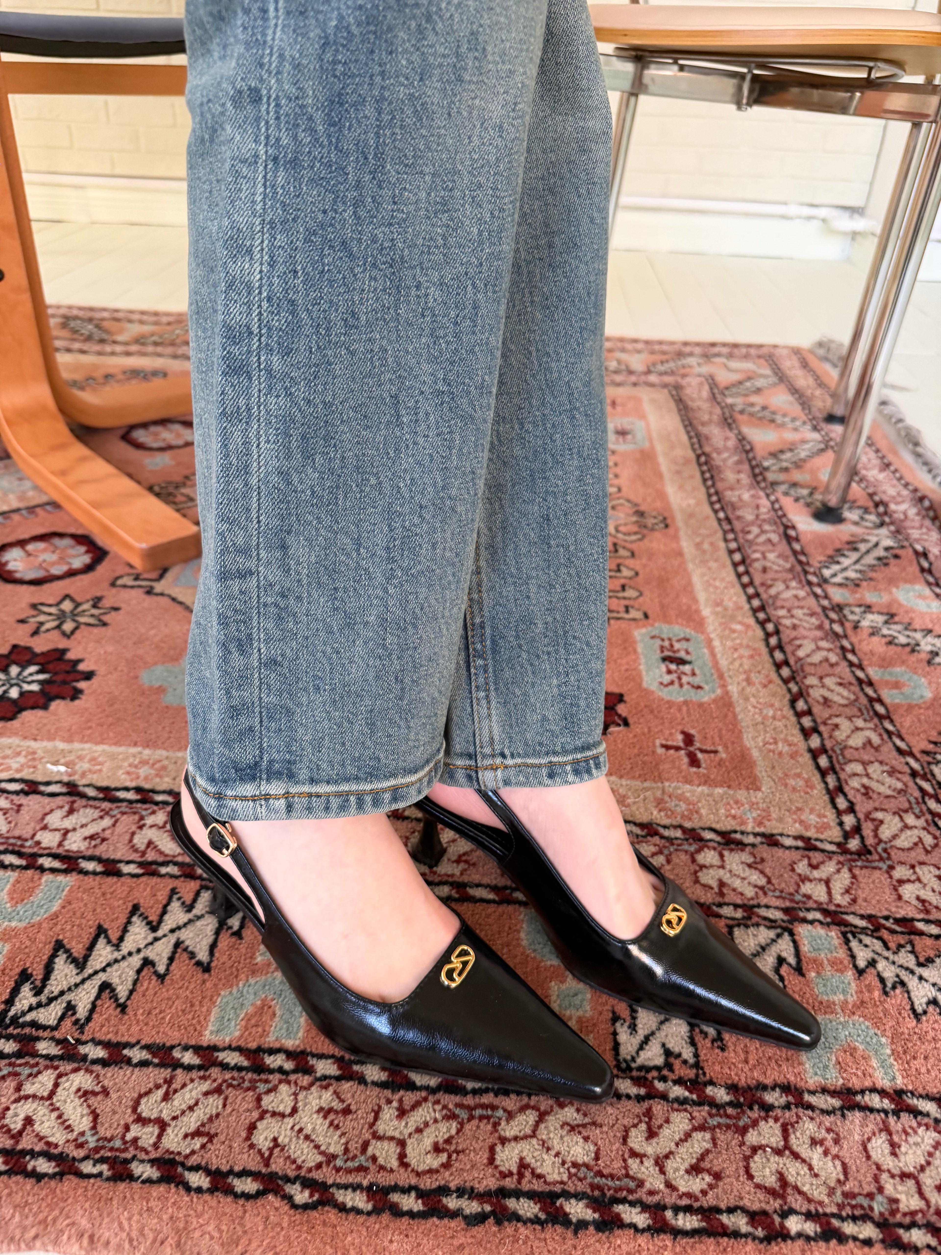 La mode Sharp Gold Icon Heels