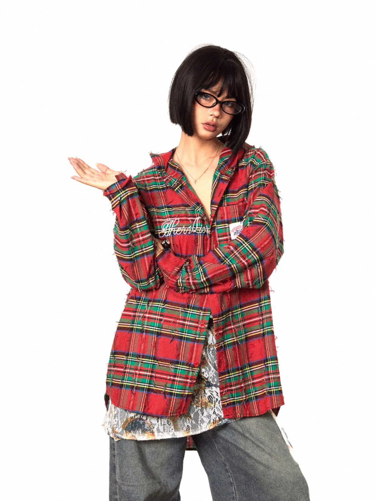 BLACKBB Vintage Embroidered Patch Shirt Red Plaid Raw Top