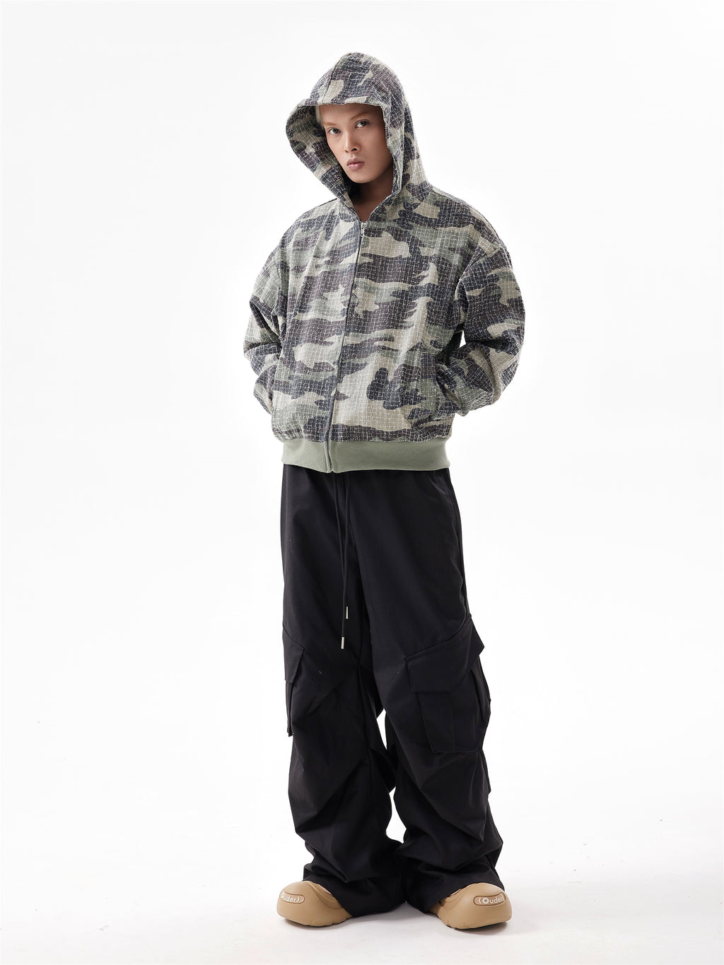 BTSG American Vintage Camouflage Cropped Hooded Zip Jacket