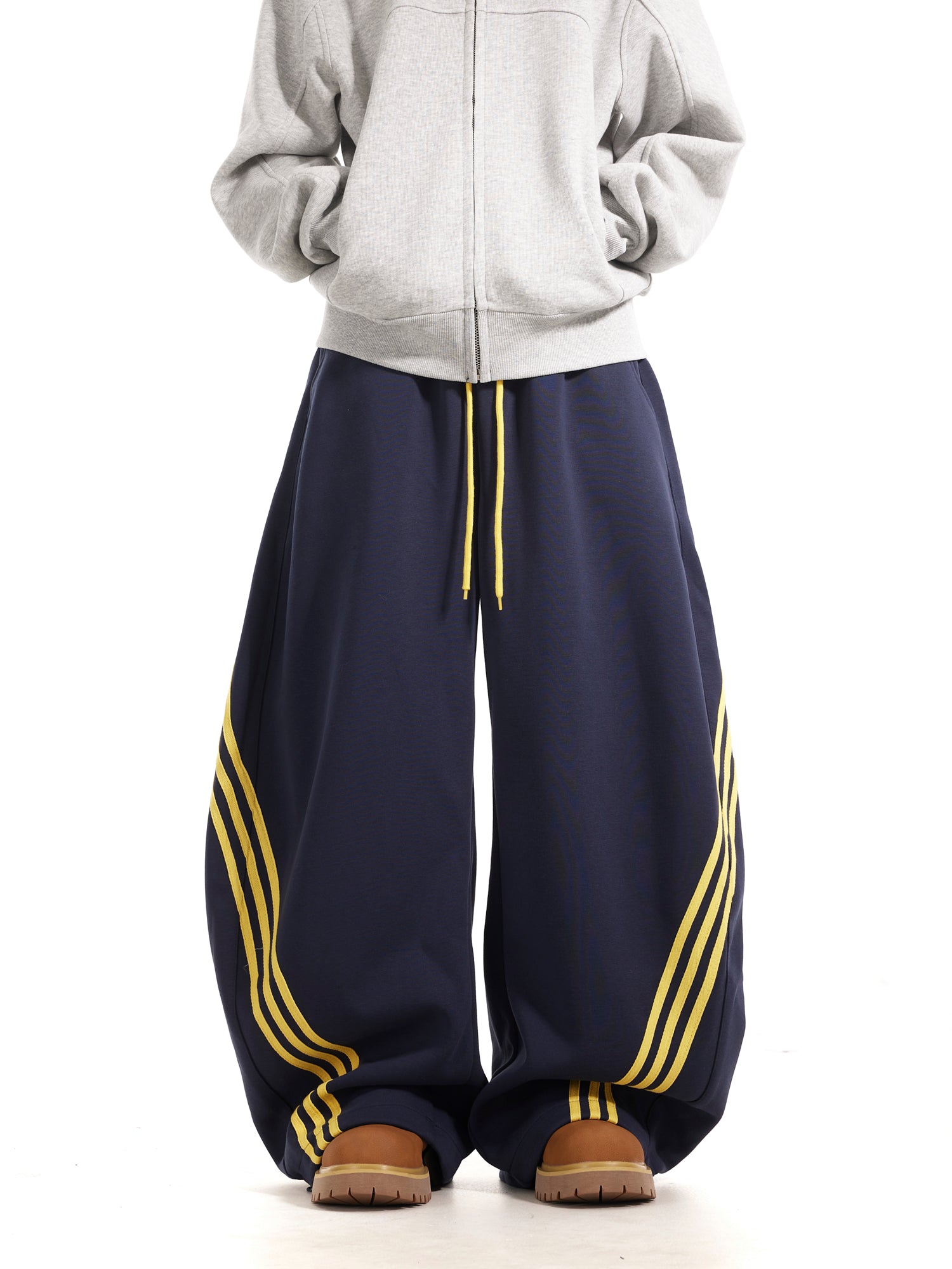 11KN x BTSG three-bar striped draped scimitar sweatpants