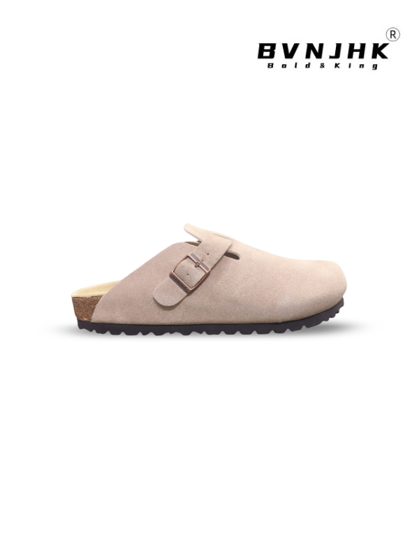 (Clearance) OQ X BVNJHK Muddy Mink Clogs