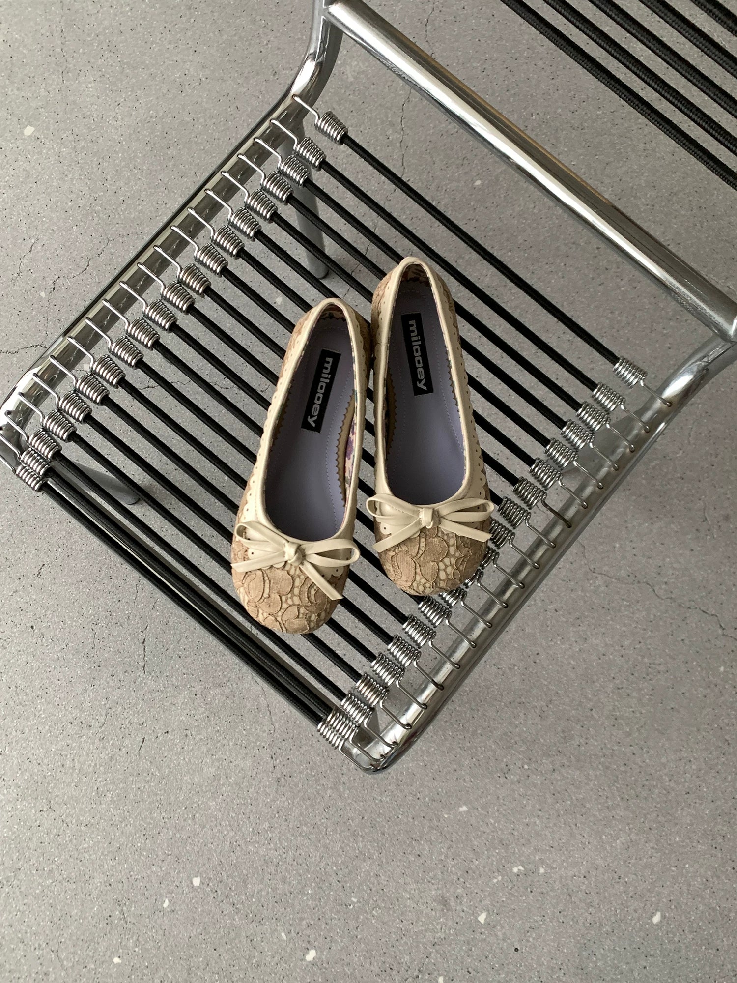 MILOOEY Bow-Detail Leather Ballet Flat