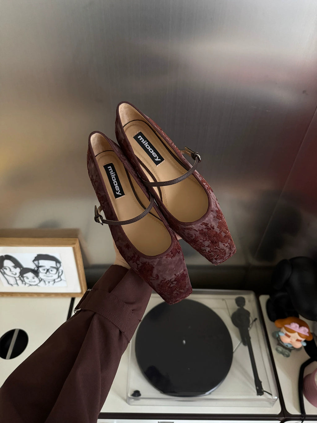 MILOOEY Leather Square-Toe Mary Jane