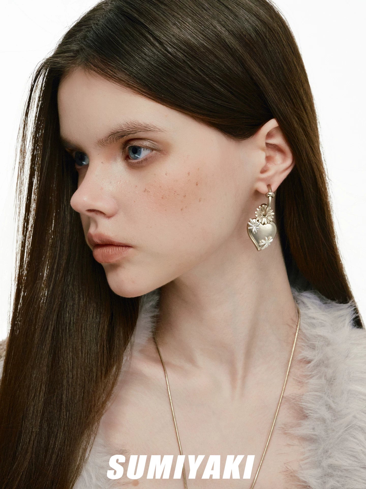 SUMIYAKI Chrysanthemum Love Light Luxury Earrings