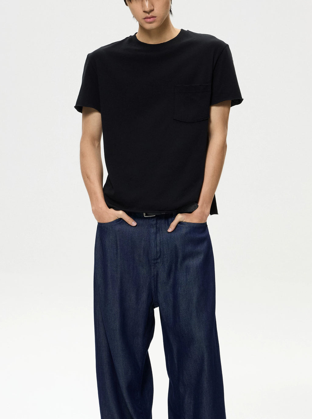 INSAIT Sober Pocket 200g Breathable Curved-Hem Tee
