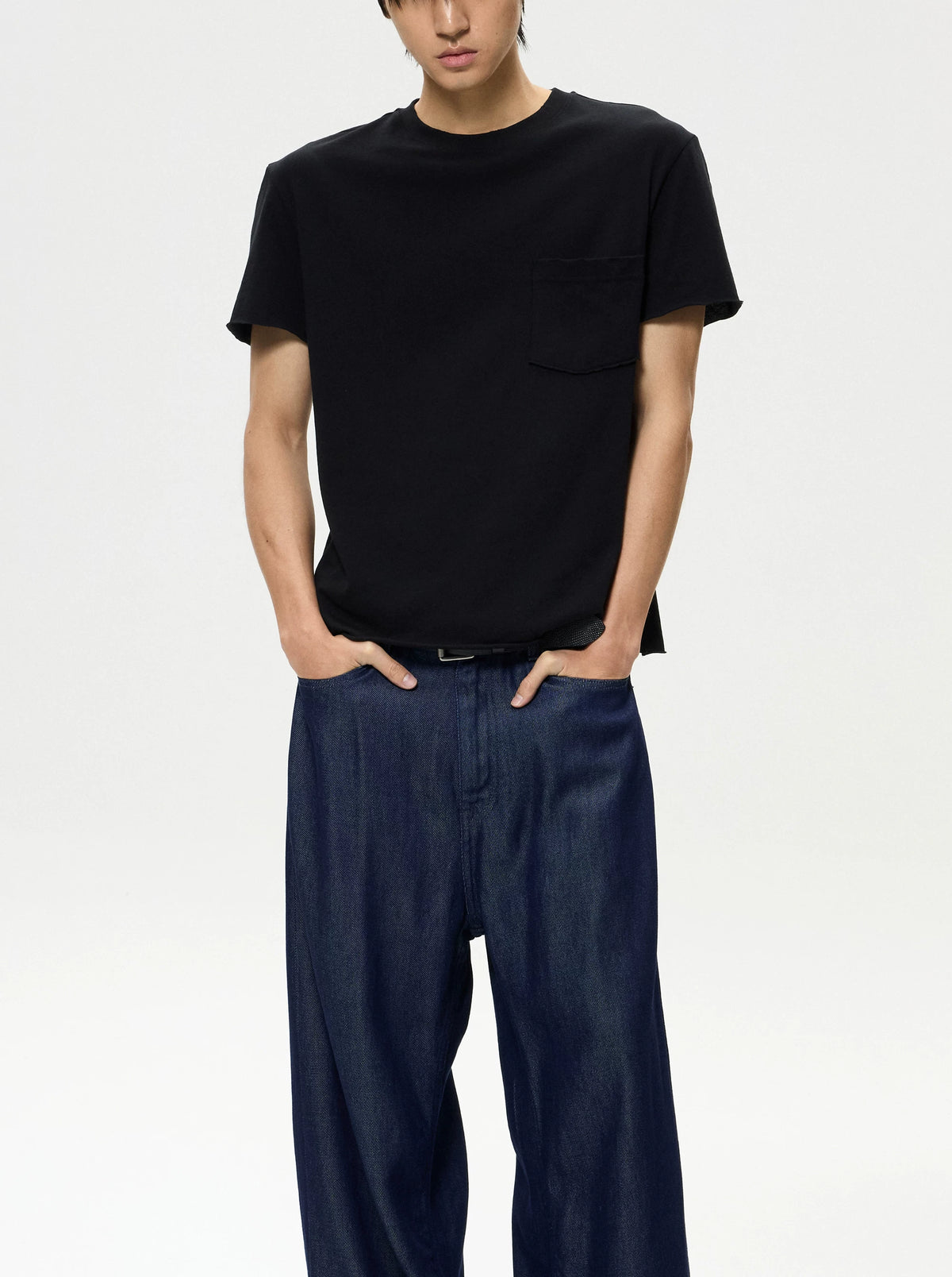 INSAIT Sober Pocket 200g Breathable Curved-Hem Tee