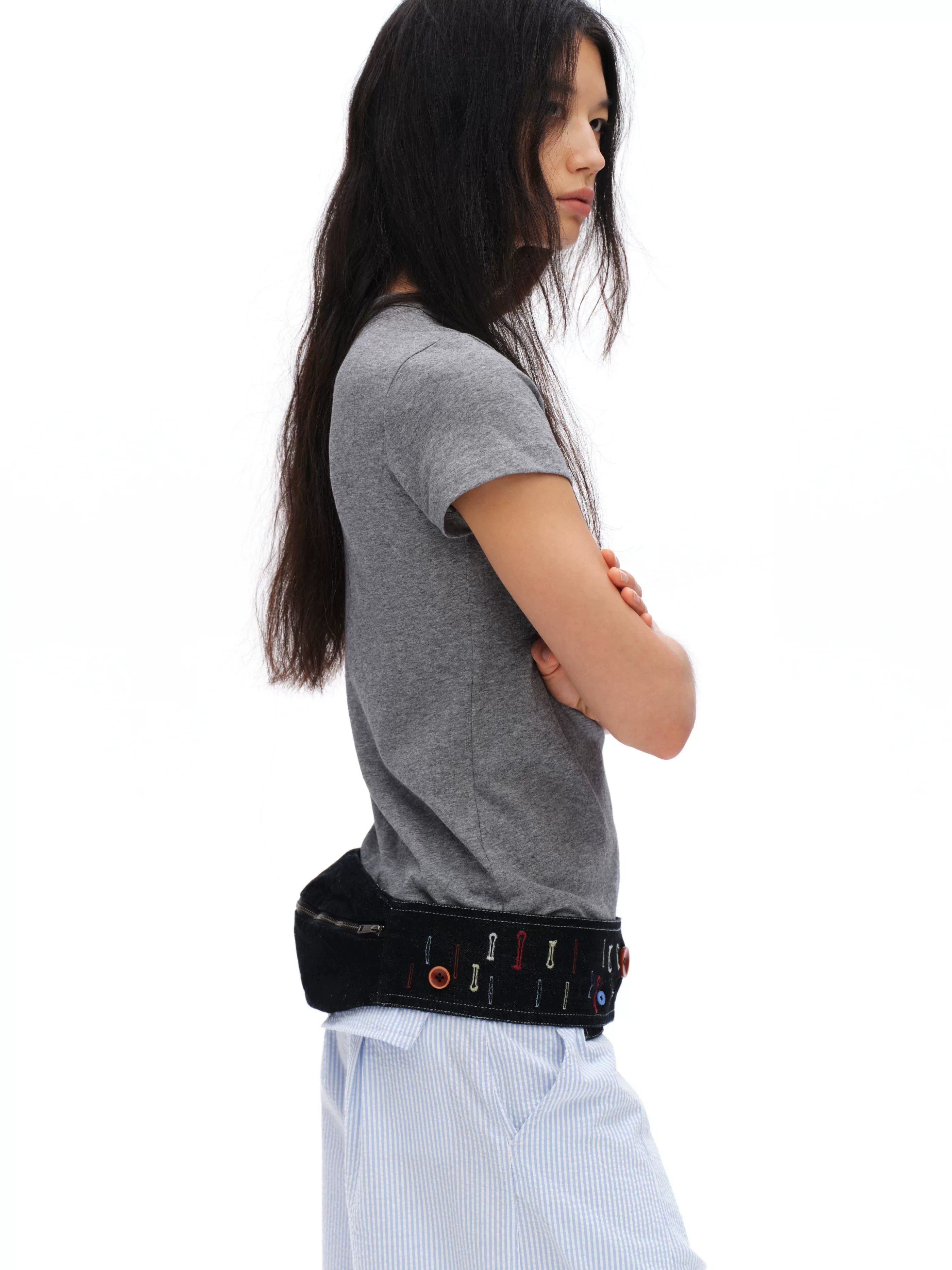 Oinimi Fun Buttonhole Embroidered Denim Fanny Pack