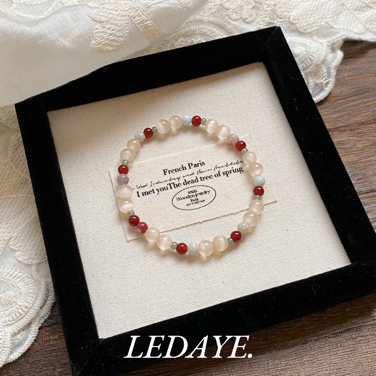 LIDAYE Cat's Eye Red Agate Bracelet