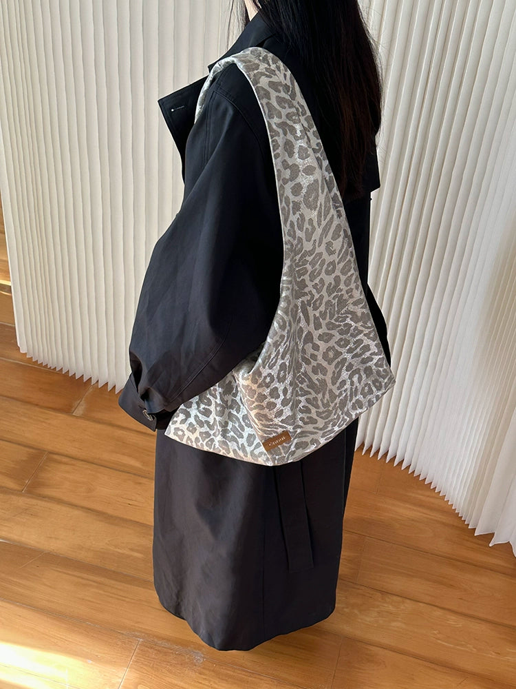 Ennui Cold Leopard Print Lazy Fashionable Shoulder Messenger Bag
