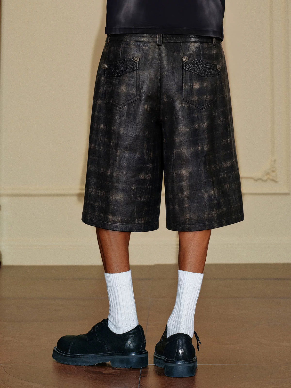 YADcrew Plaid Loose Fit Capri Pants