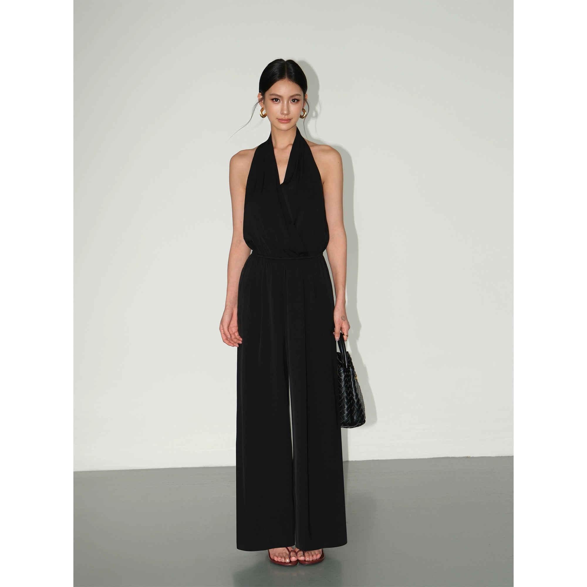 NEVA HUV Neck-hanging Sleeveless Jumpsuit