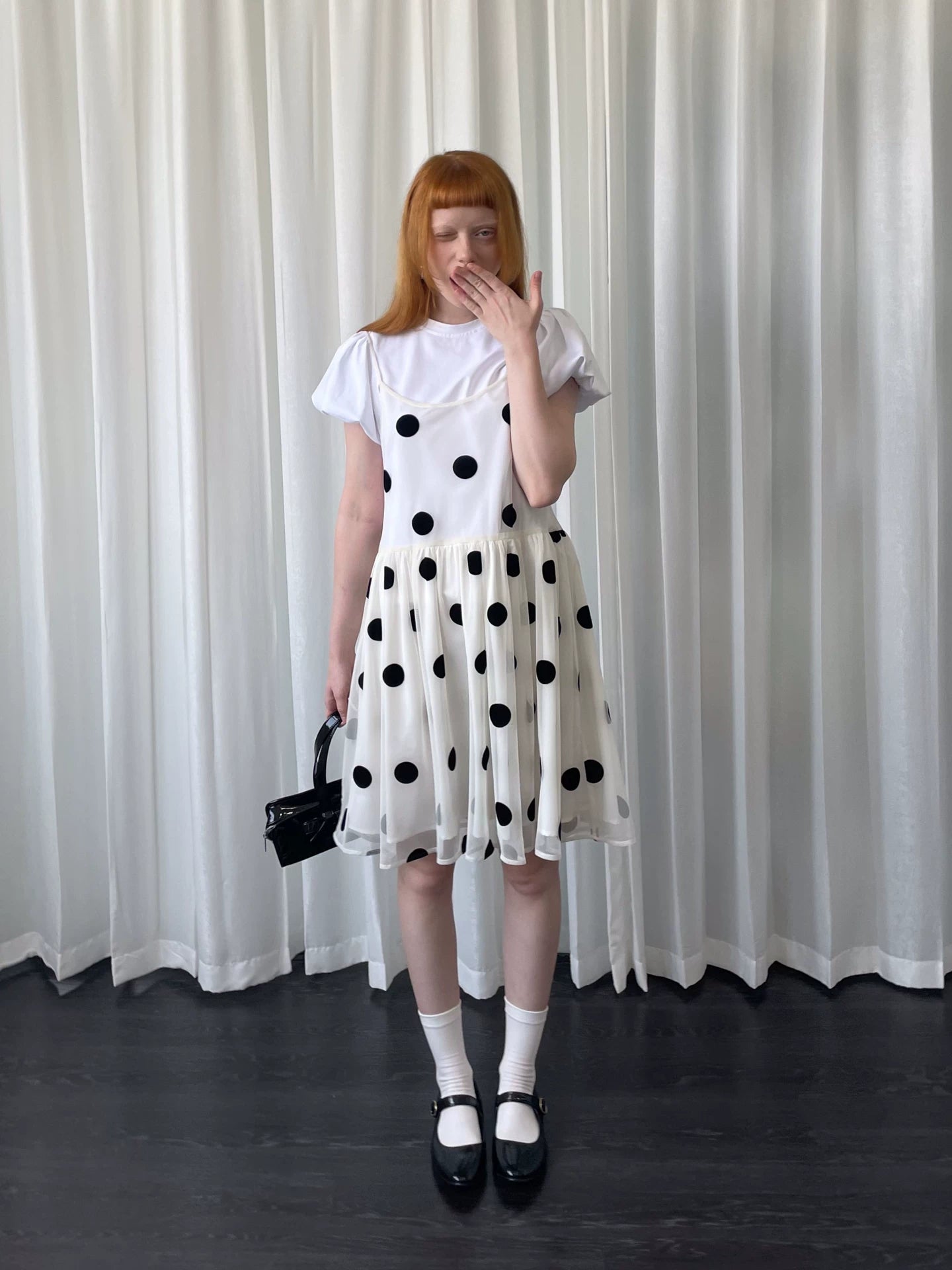 Loosesmell Splicing Pleated Dot Mesh Suspender Skirt