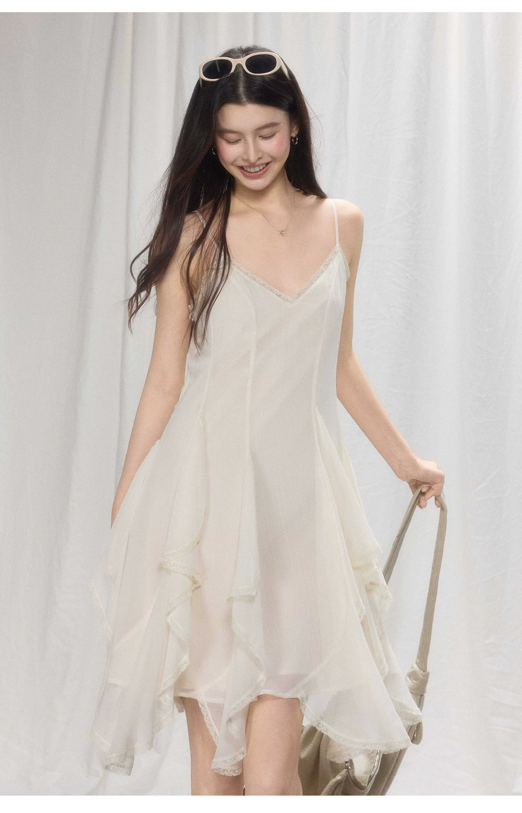 TYANG Irregular Lace Suspender Dress