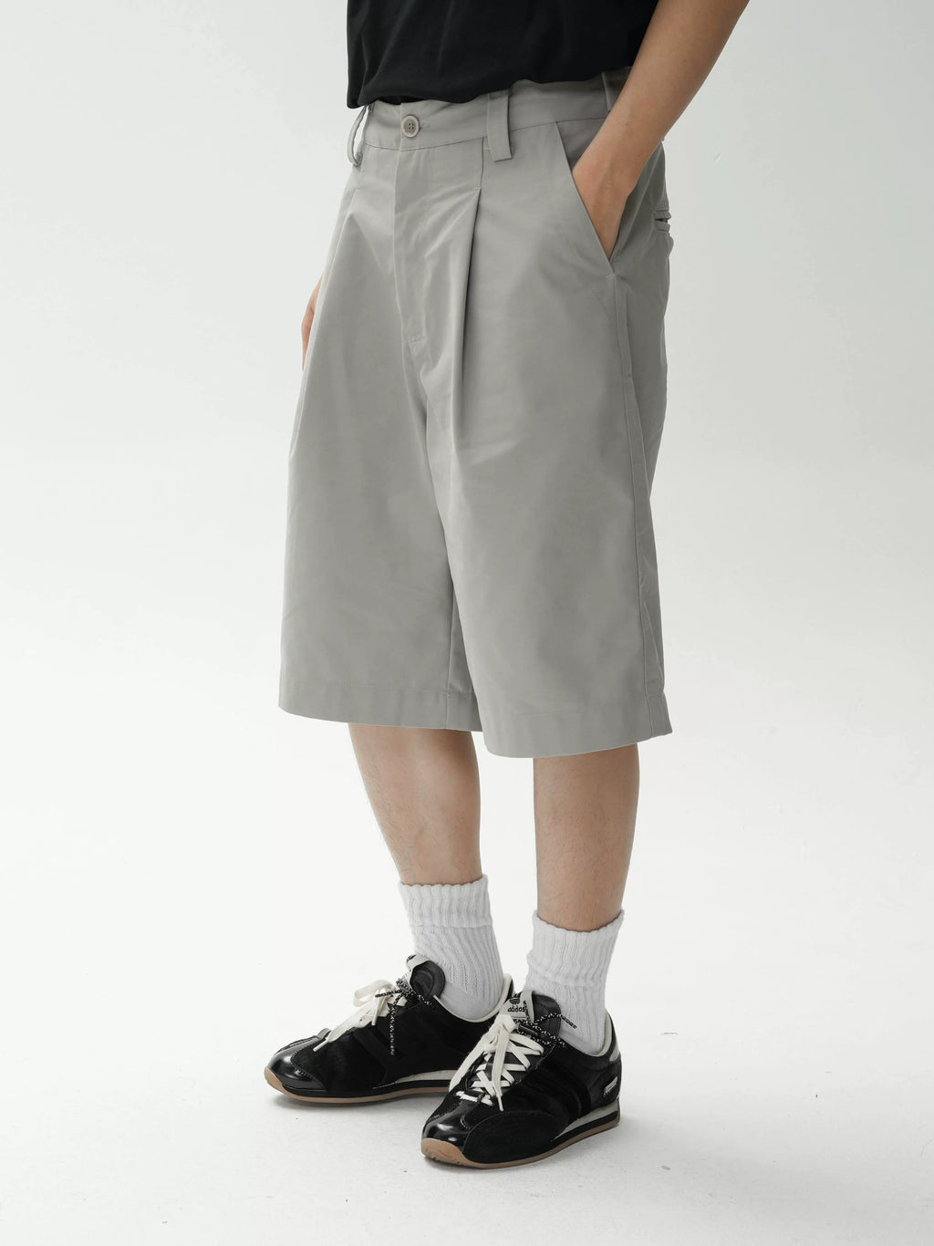AWT Minimalist 260g Loose Straight-Leg Shorts