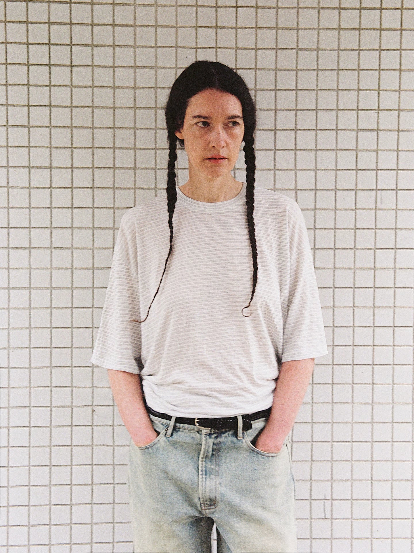 PARTIMENTO Fine Stripe Linen Breathable Oversized Tee