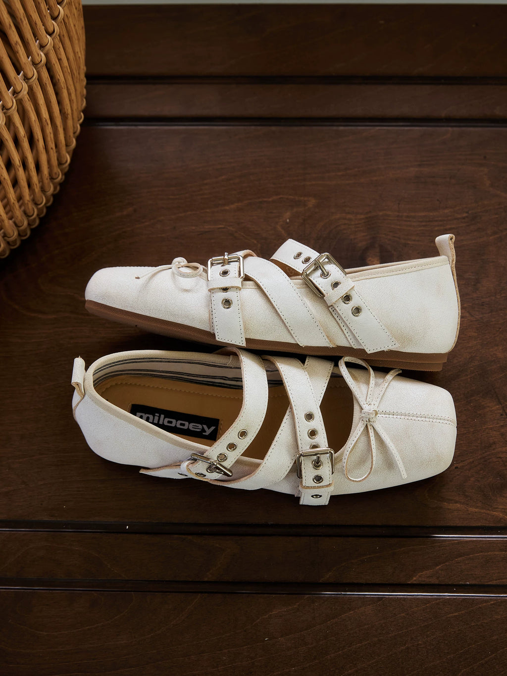 MILOOEY Leather Bow Mary Jane Flats