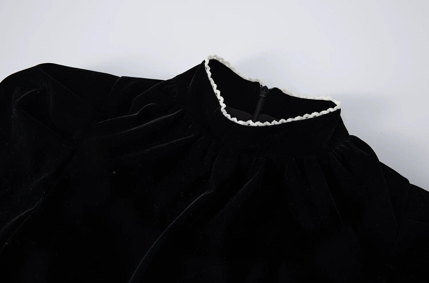 Avenement Velvet Lace Waist Slim Dress
