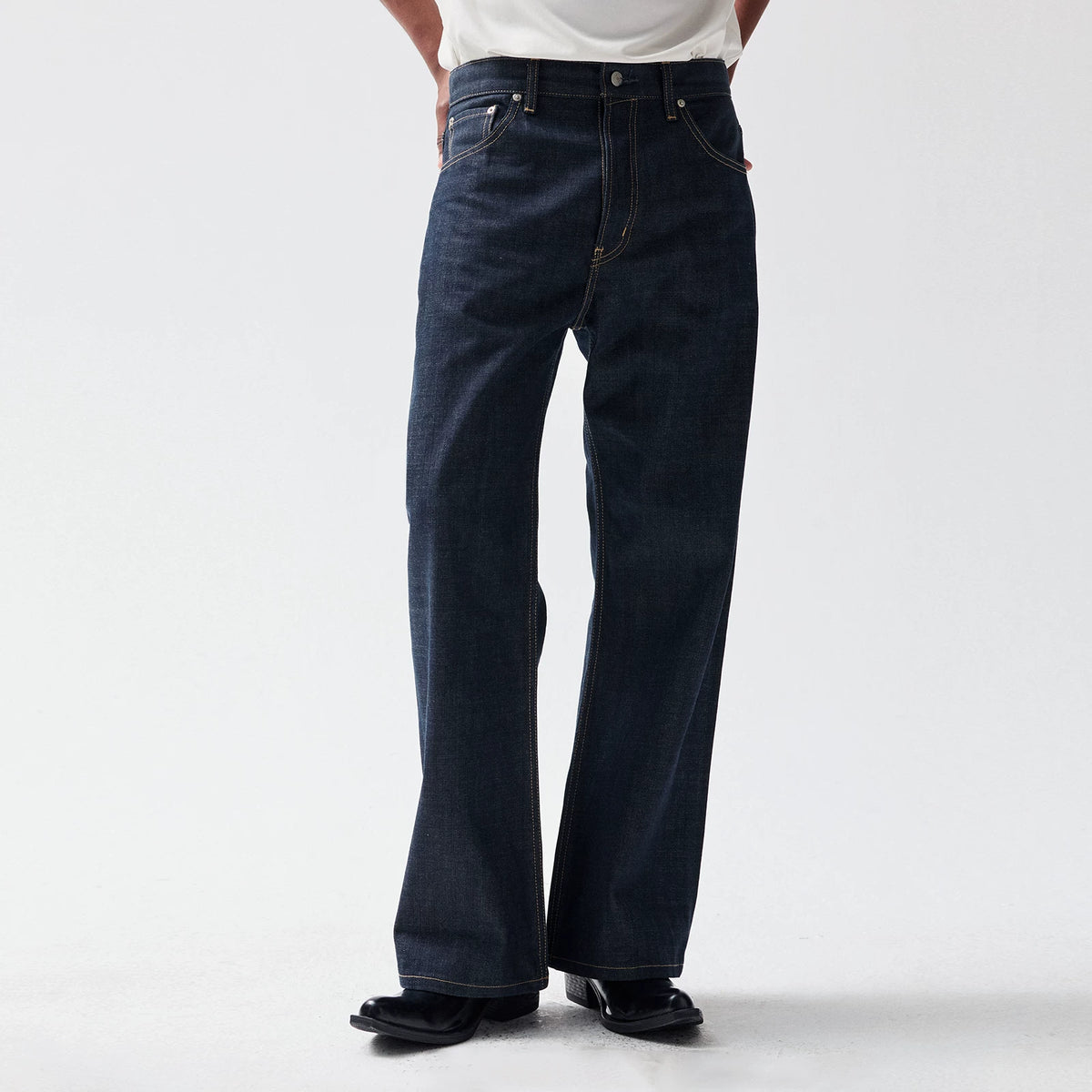 Azure Lisseur Raw Denim Slightly Flared Wide-Leg Jeans