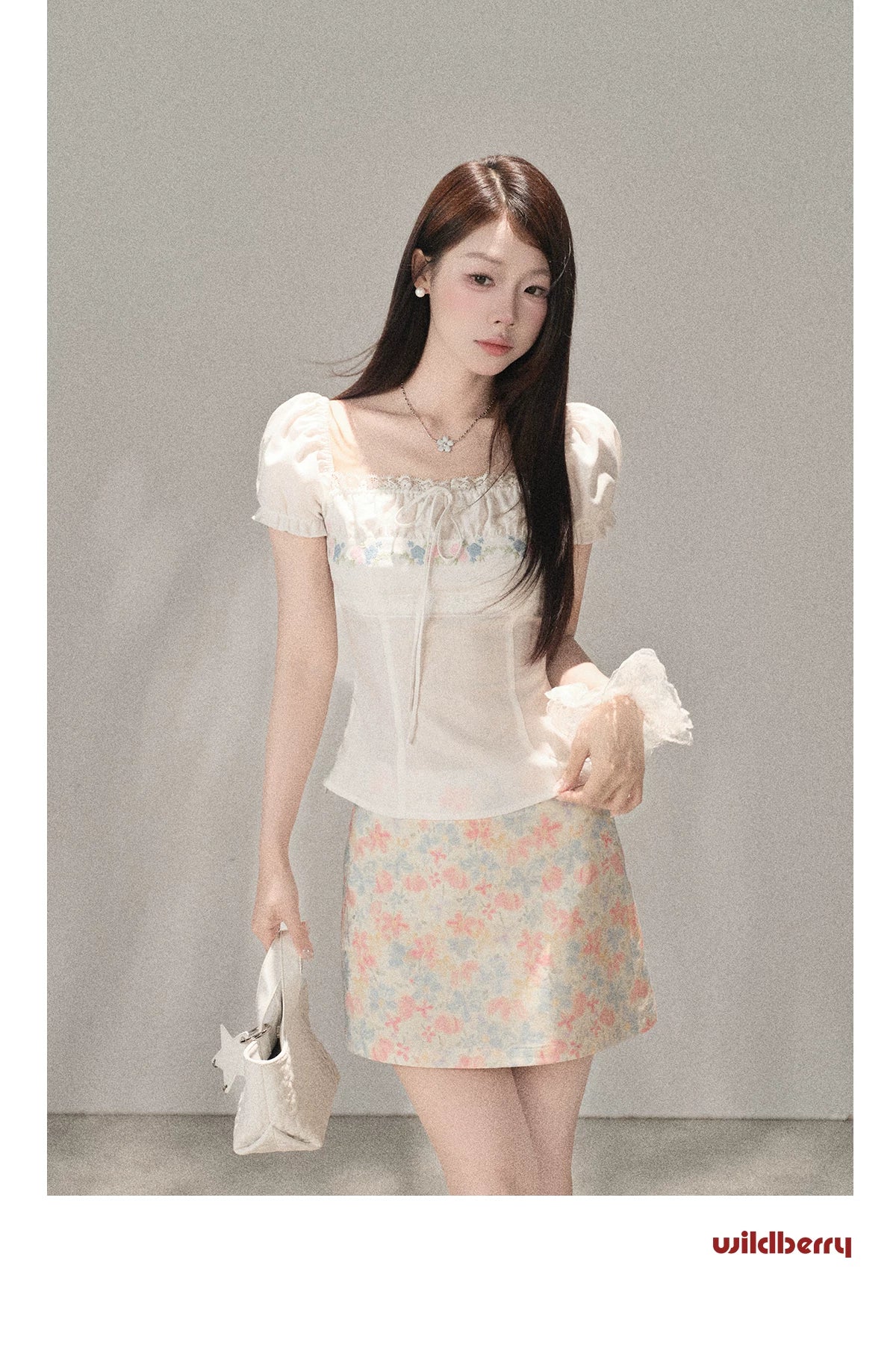 Wildberry Waist Thin Versatile Dress