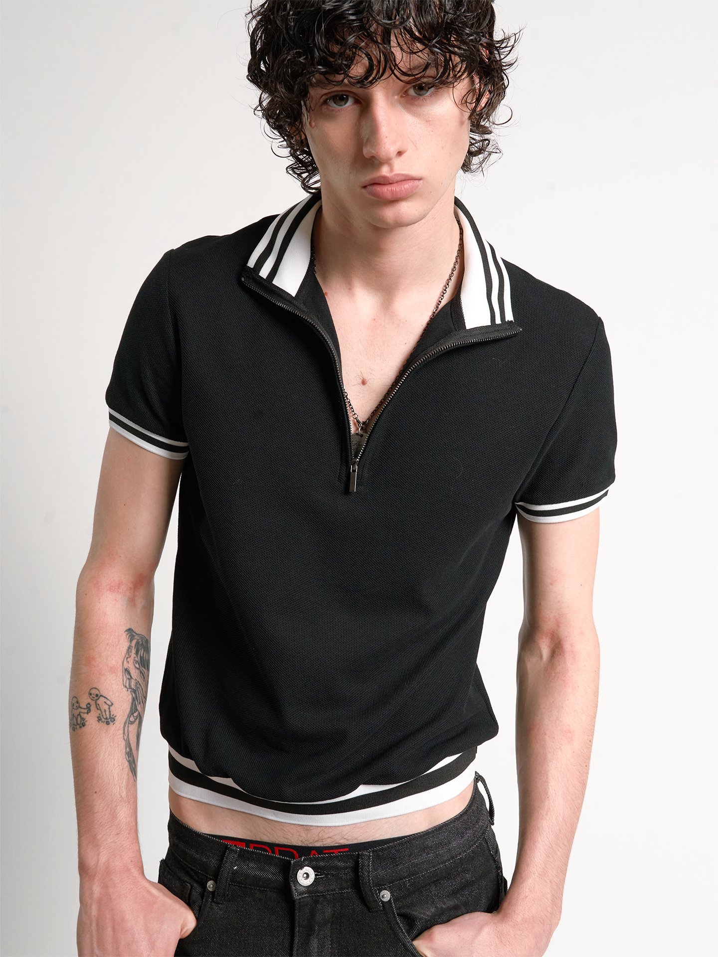 No E Mosen Digitally Printed Turtleneck Tee