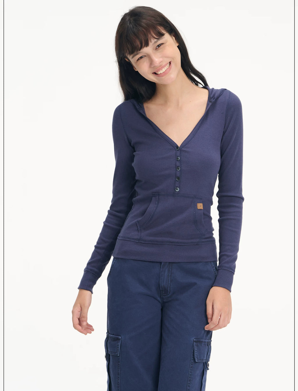 LINY LIBERTY Henley Long-Sleeve Pocket Tee
