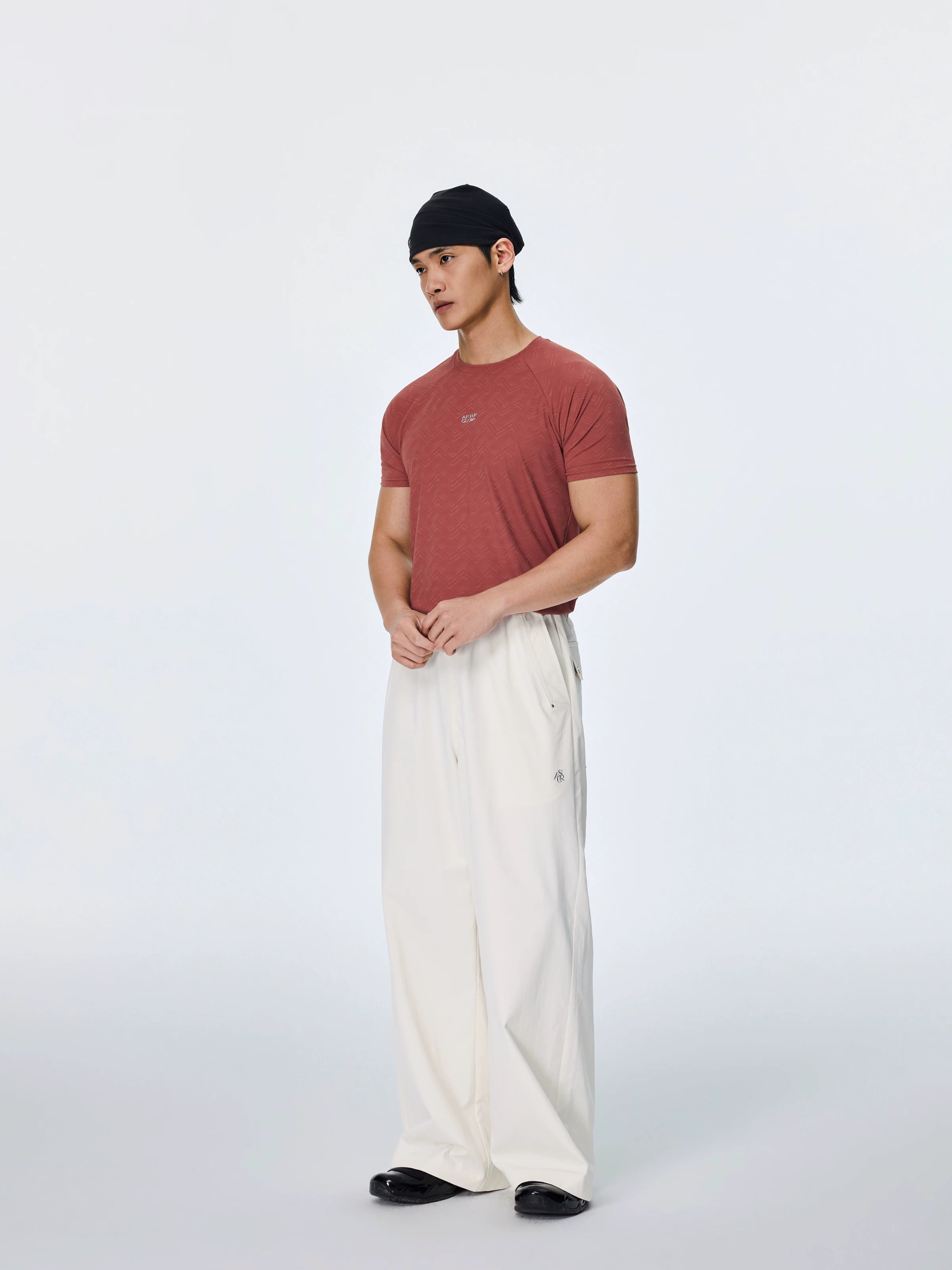 AFTERGLOW Light and Breathable Sports Tee