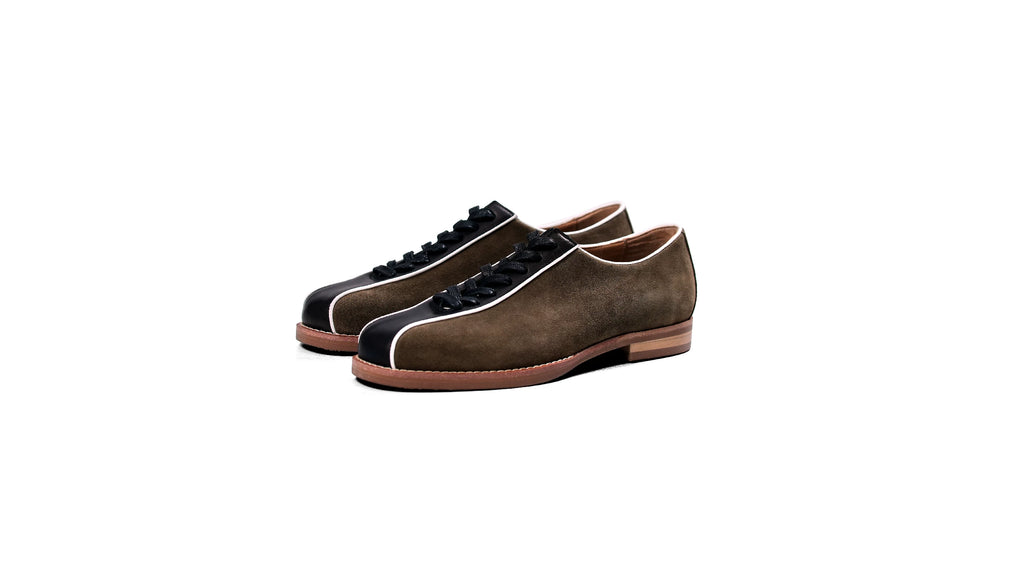TERRAKOO Leather Round-Toe Lace-Up Bowling Shoe