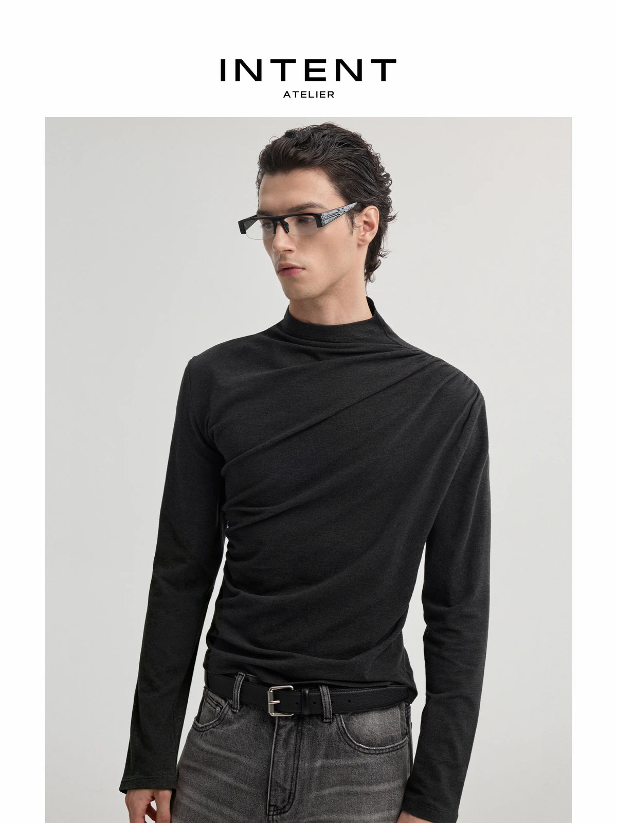 INTENT Ripple Diagonal Pleated Slim Fit Long-Sleeve Tee