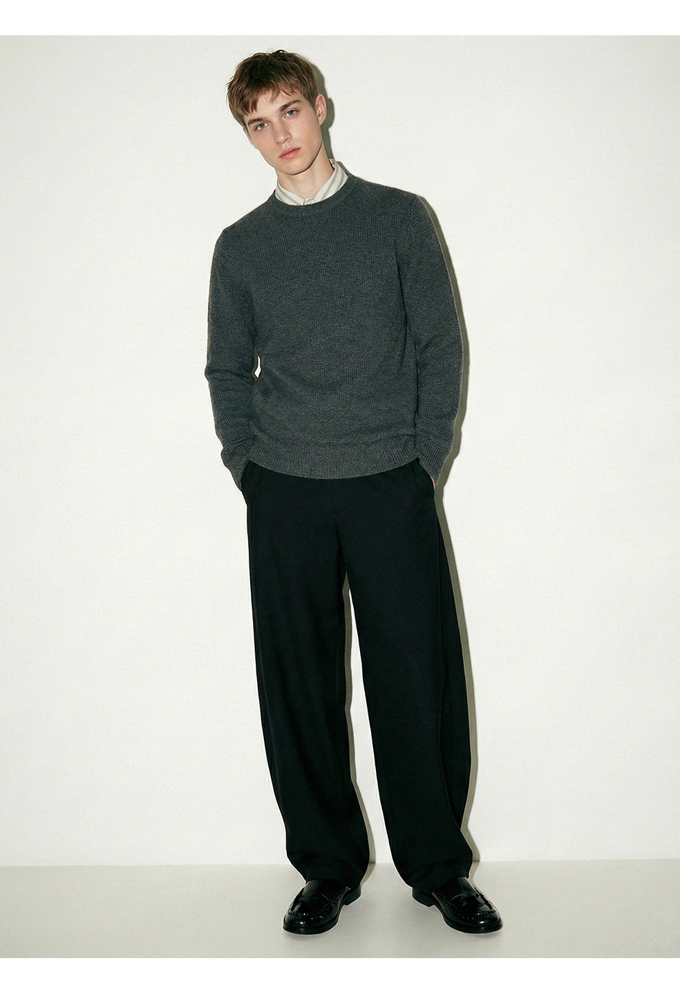 MADEEXTREME Loose Crew Neck Commuter Casual Slim Sleeve
