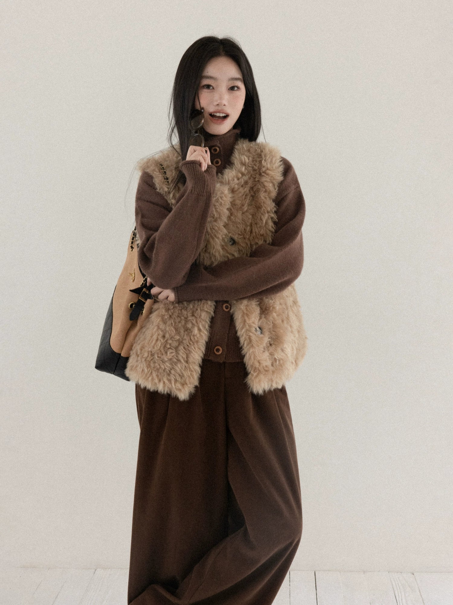 Cantonstory Retro Simple Round Neck Stacked Wearing Versatile Thermal Vest