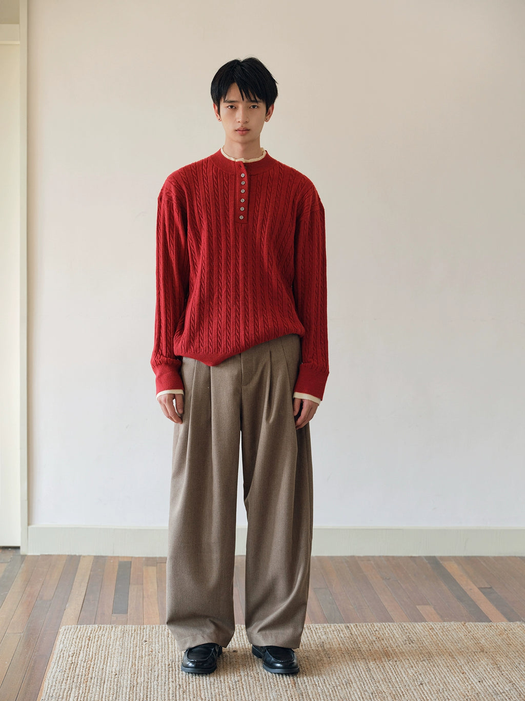CARPEM Retro Contrasting Twisted Stand-up Collar Fake Two-piece Polo-neck Sweater