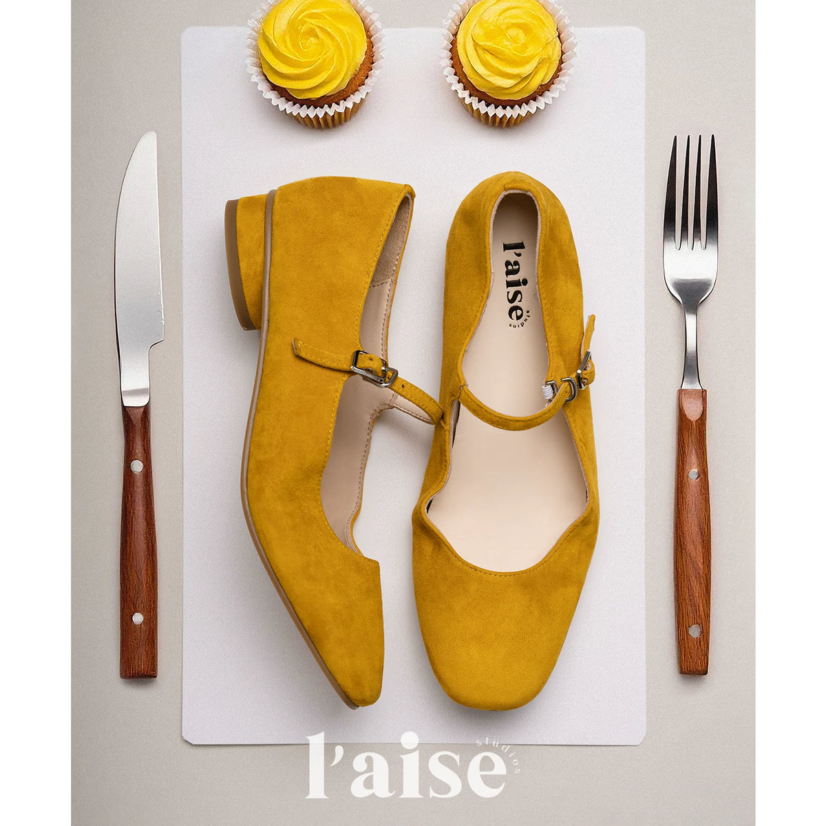 L'aise Suede Chunky Heel Mary Jane