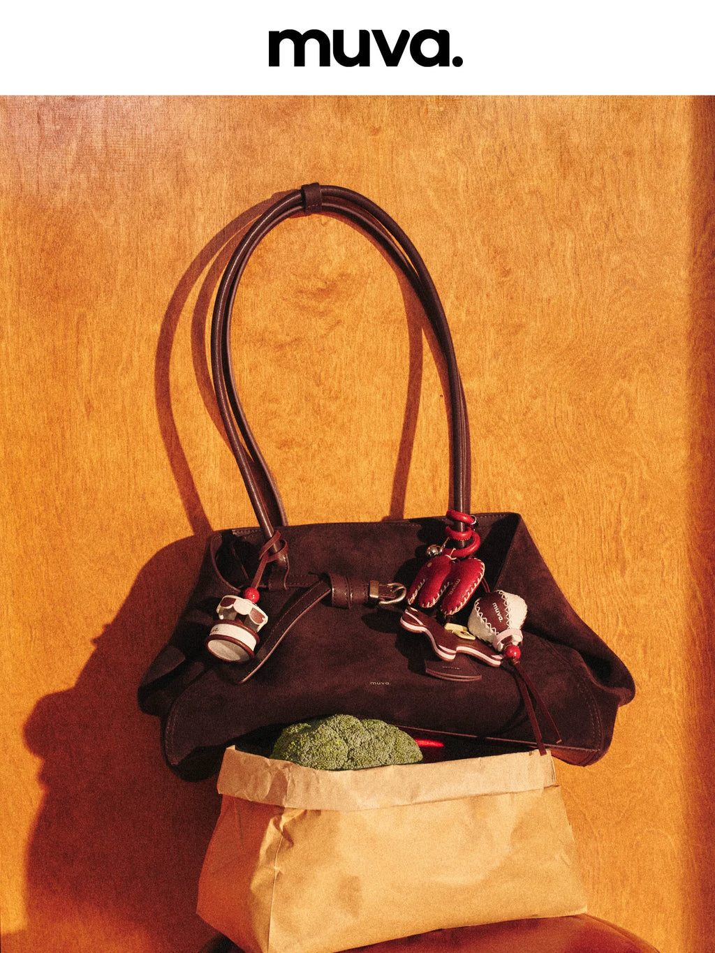 muva. Leather Magnetic Snap Underarm Bag