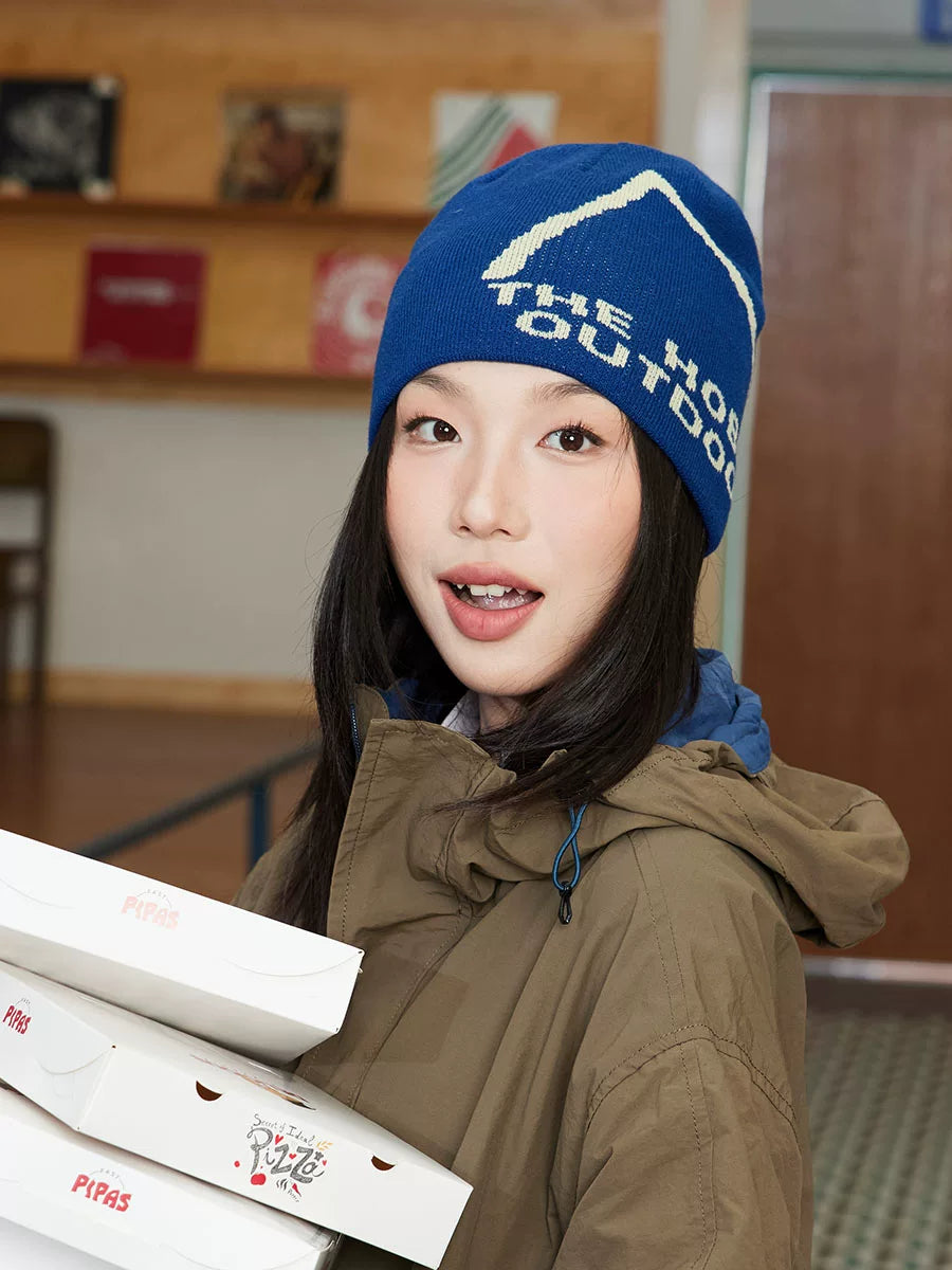 THE HOBOO Alphabet Jacquard Cold Knitted Hat