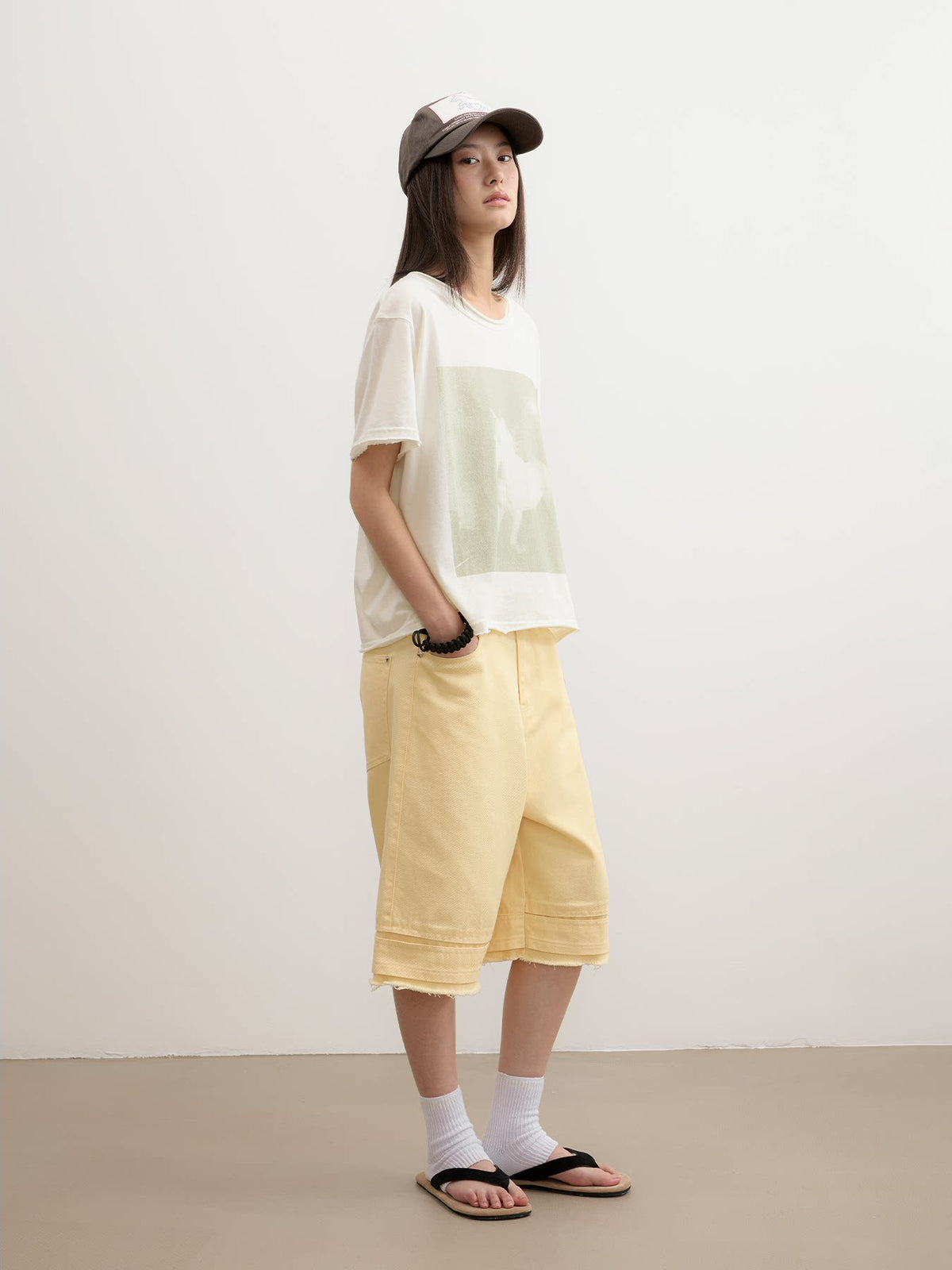 FUNKYFUN Raw Denim Pleated Frayed Loose Straight Shorts