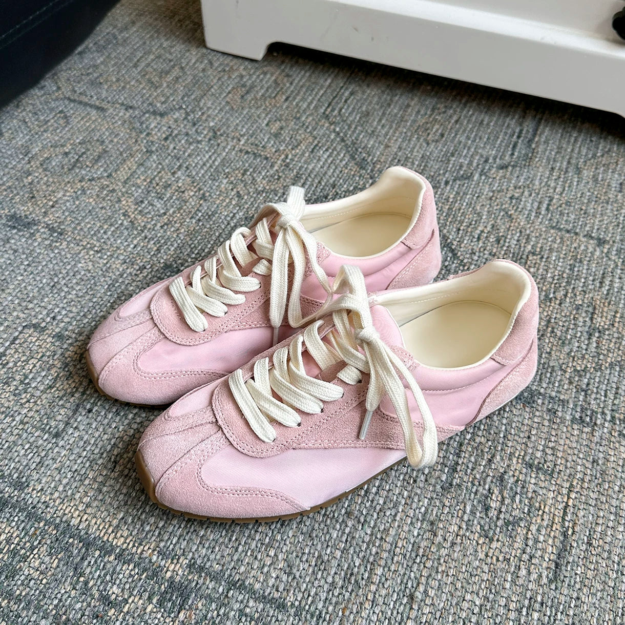 Lidaren Produced Suede Lace-Up Round-Toe Derby