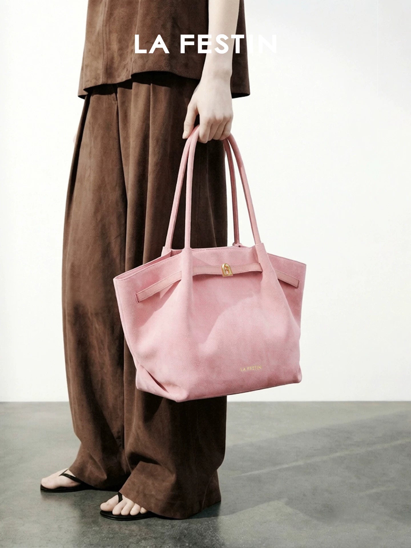 La Festin Suede Large Capacity Tote Bag