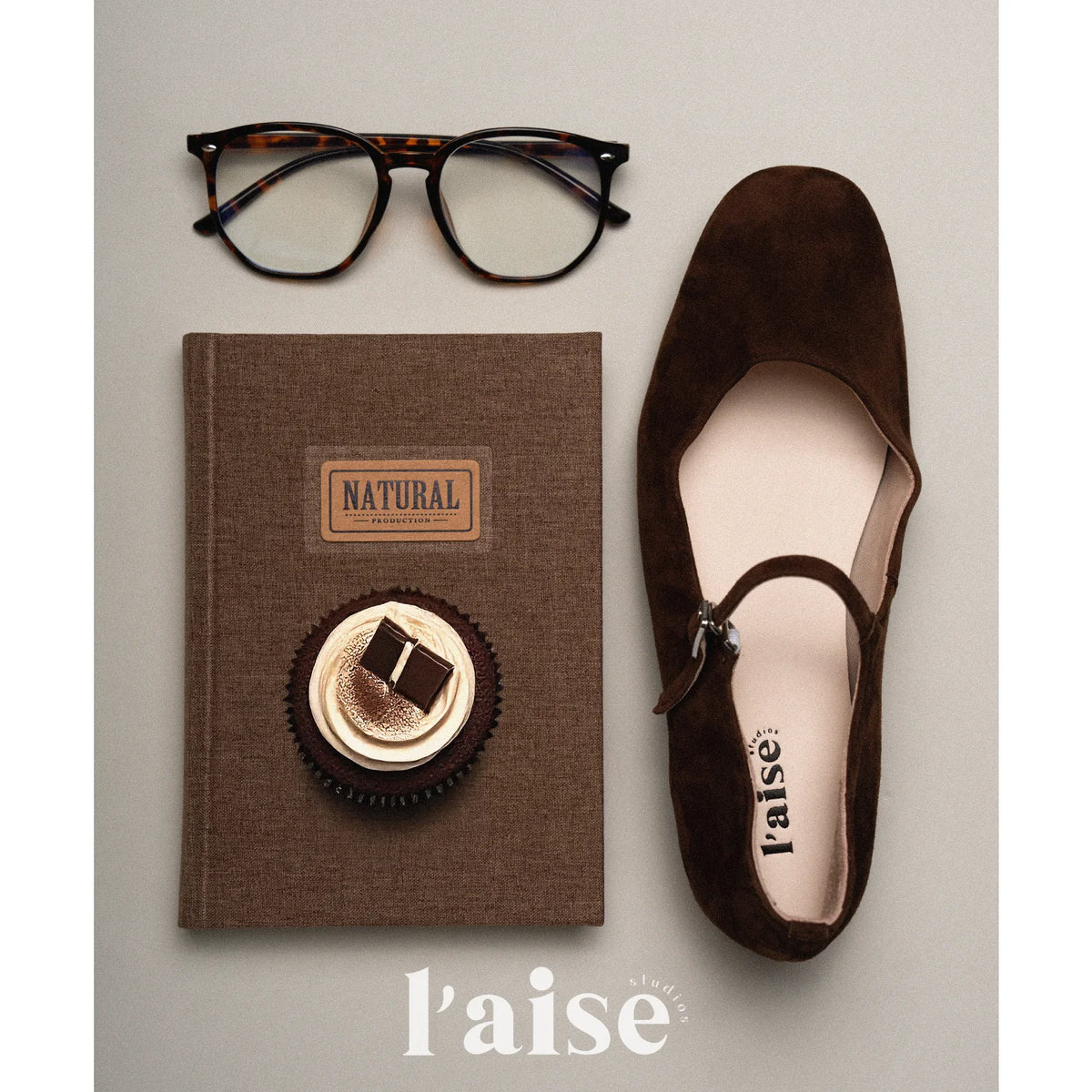 L'aise Suede Chunky Heel Mary Jane