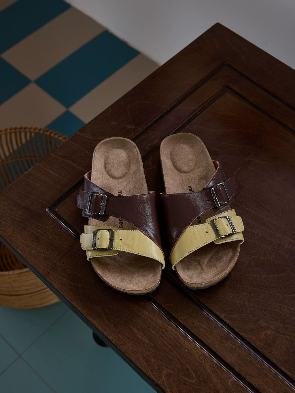 MILOOEY Leather Double Buckle Slide Sandal