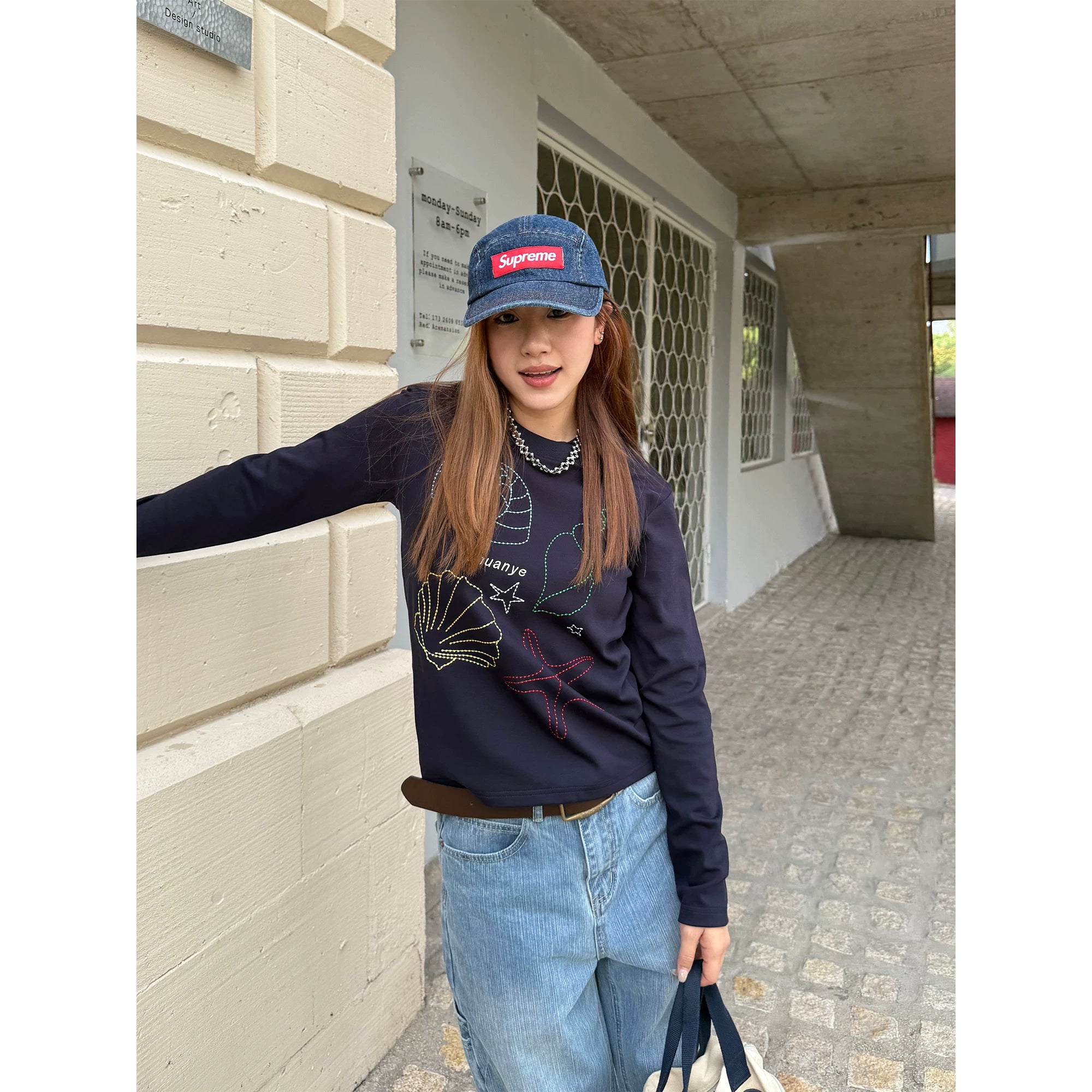 CCYE Embroidery Front Shoulder Crew Neck Slim Fit Slightly Loose Long Sleeves