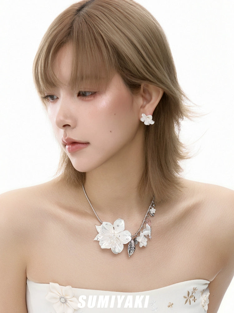 SUMIYAKI Sakura Three-dimensional Flower Earrings