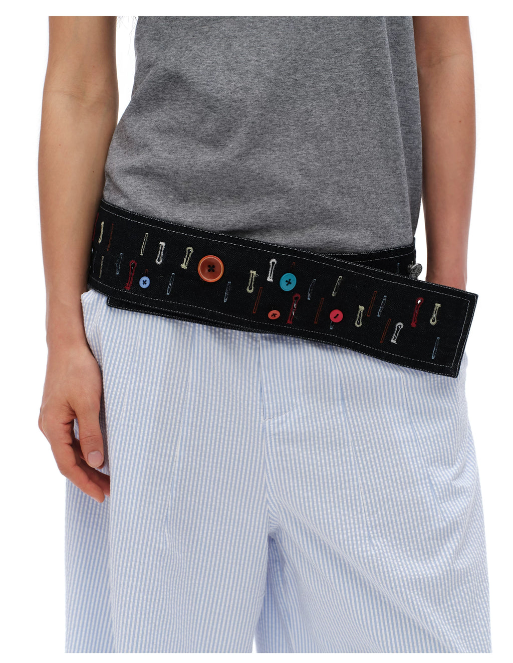 Oinimi Fun Buttonhole Embroidered Denim Fanny Pack