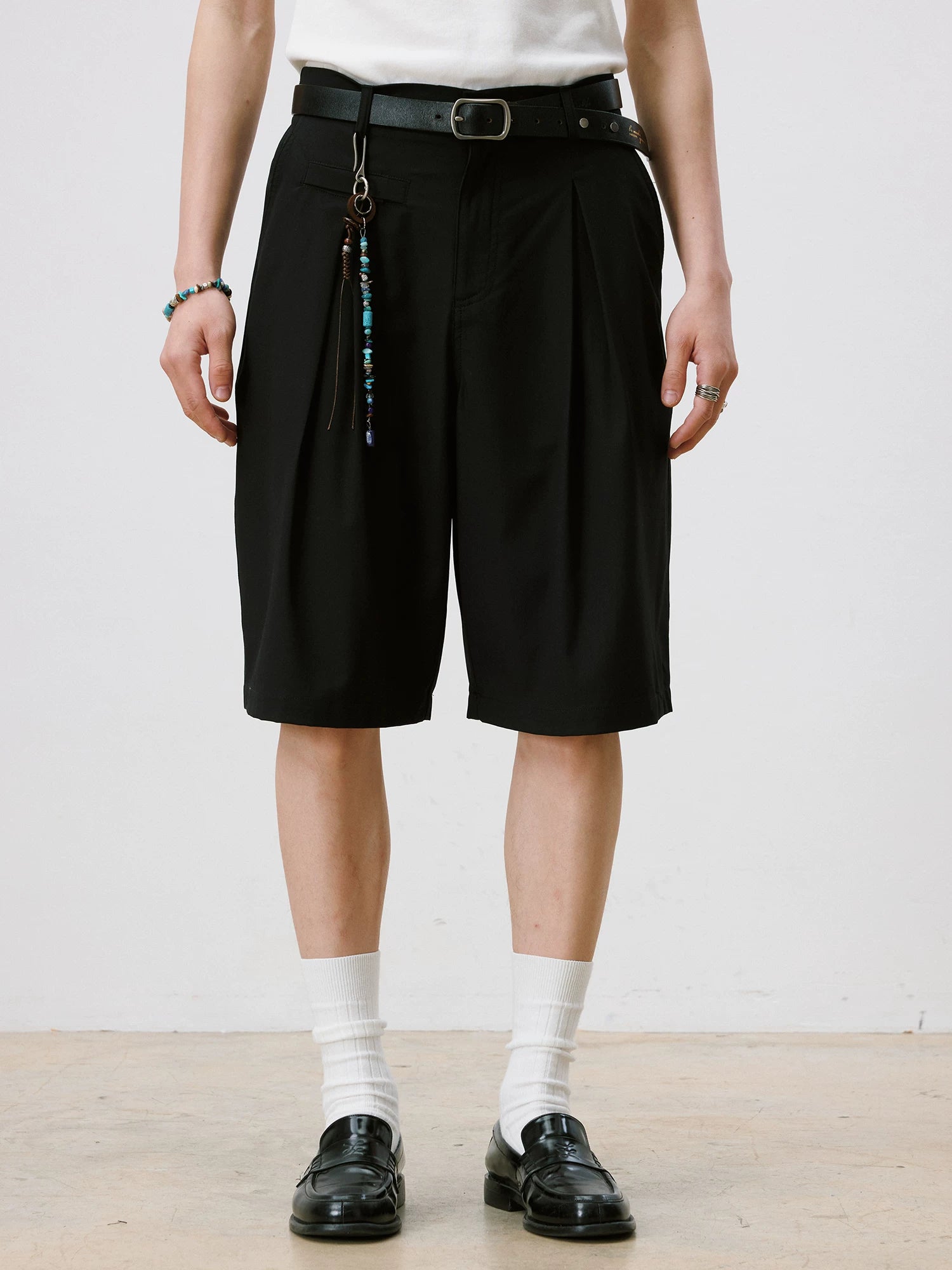 LR MADE 26SS 180G Cool-Touch Pleated Shorts