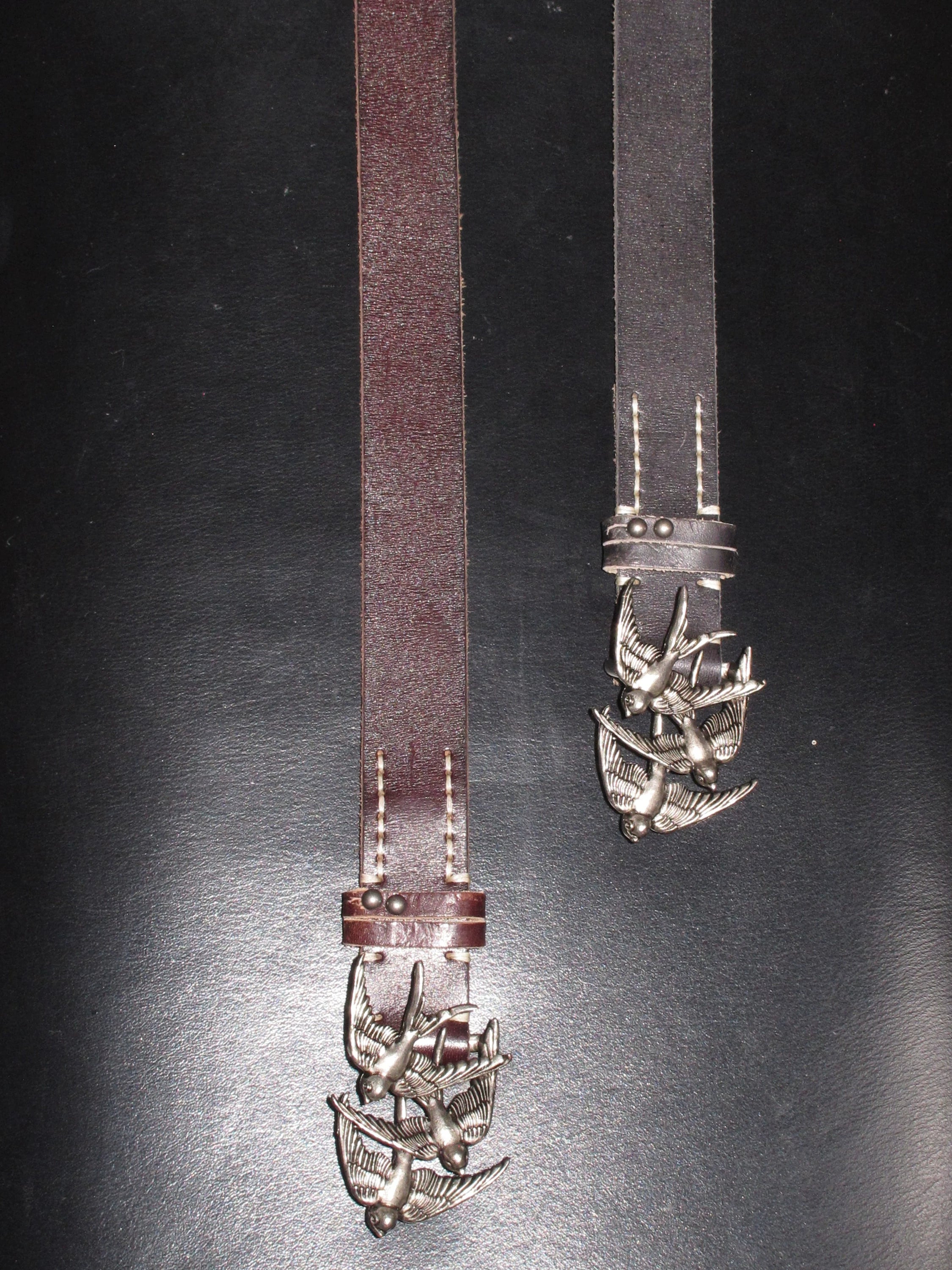 NOT UGLY Three Swallows Do Old Silver Three-dimensional Bump Nail Belt