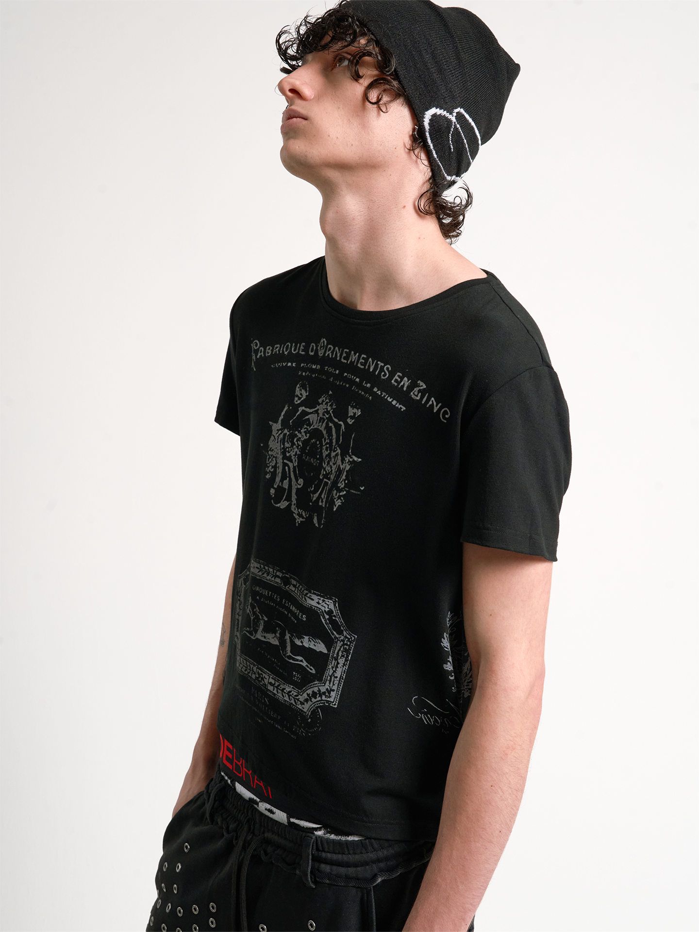 No E Mosen Stamp Stamp Front Shoulder Tee