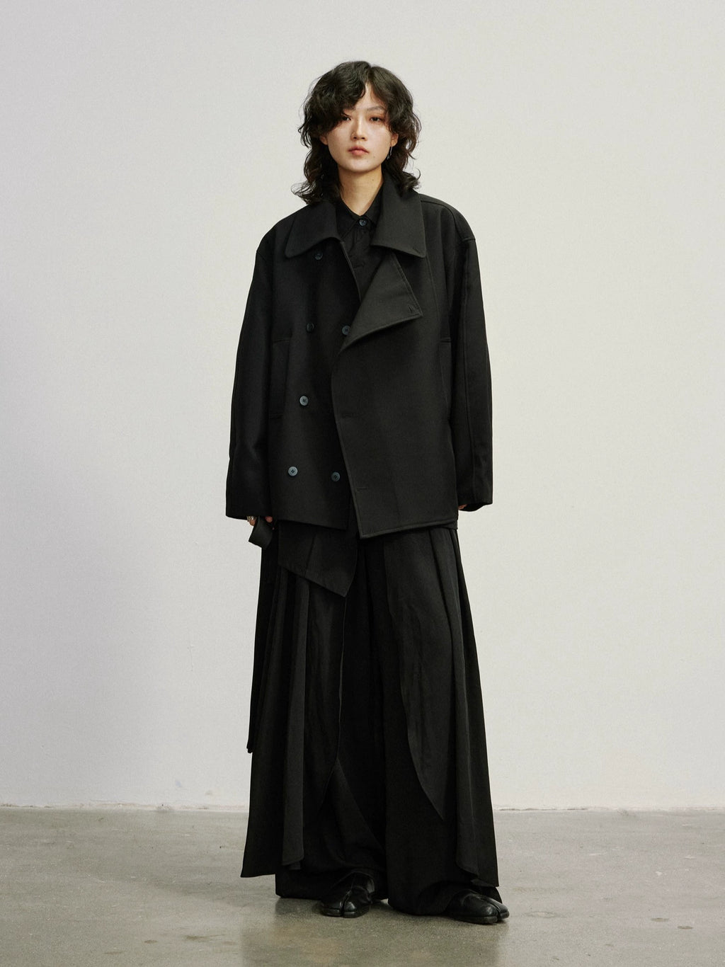 SUNYVONNE Minimalist Lapel Double-breasted Short Jacket