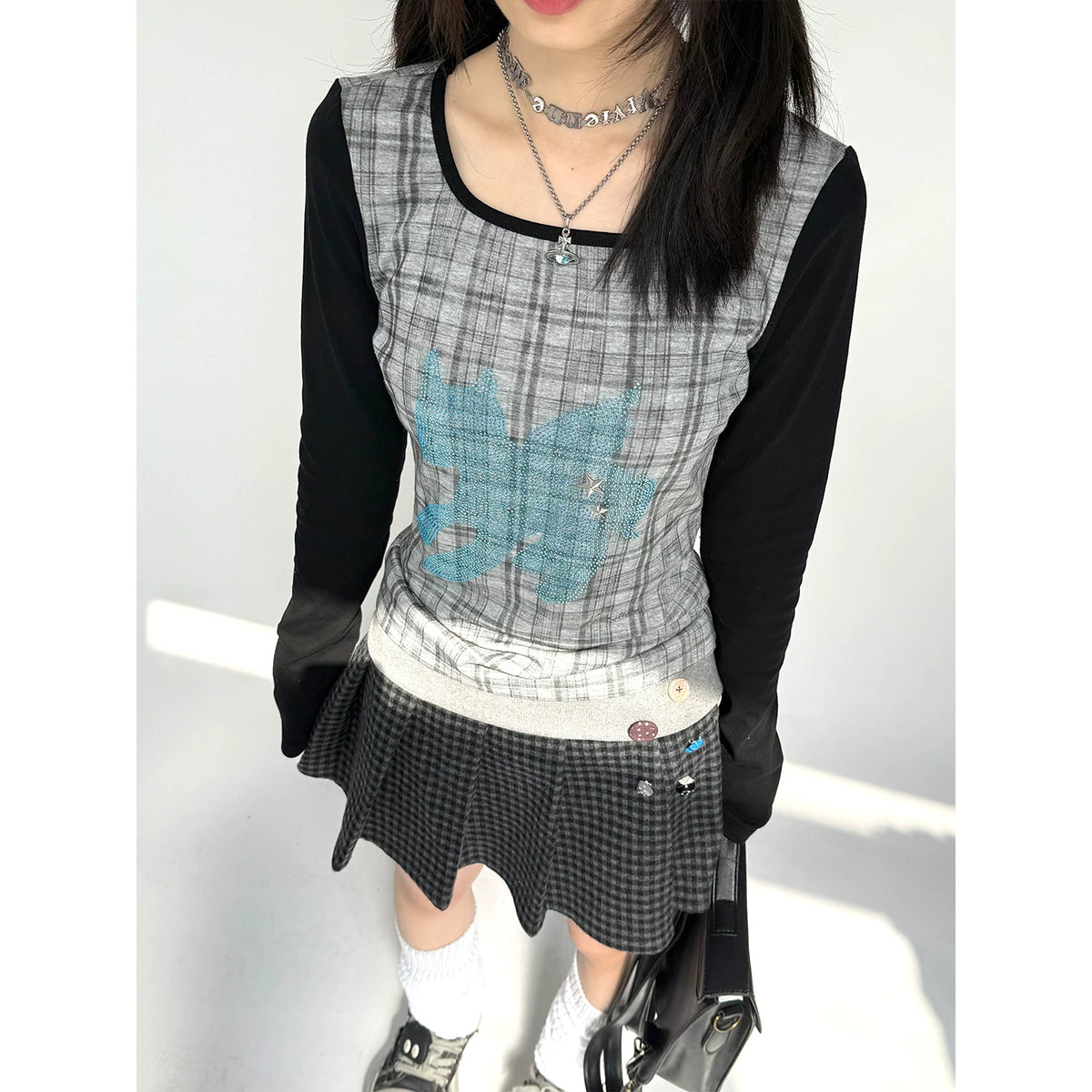 Kasugano TOO Star Chart Pony Rhinestone Slim Fit Long-Sleeve Tee