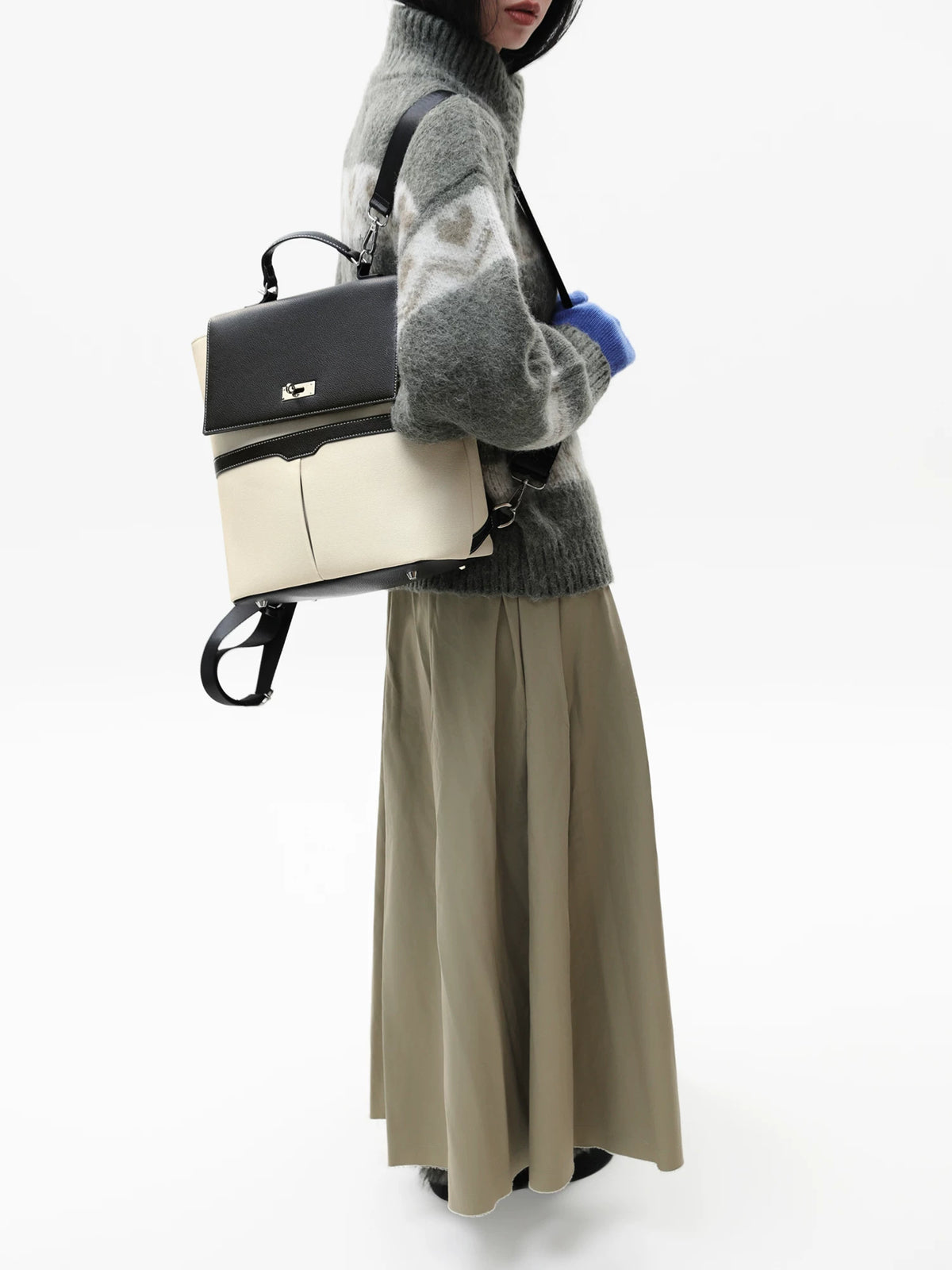 JANDRESS Black-White Canvas Zip-Top Backpack