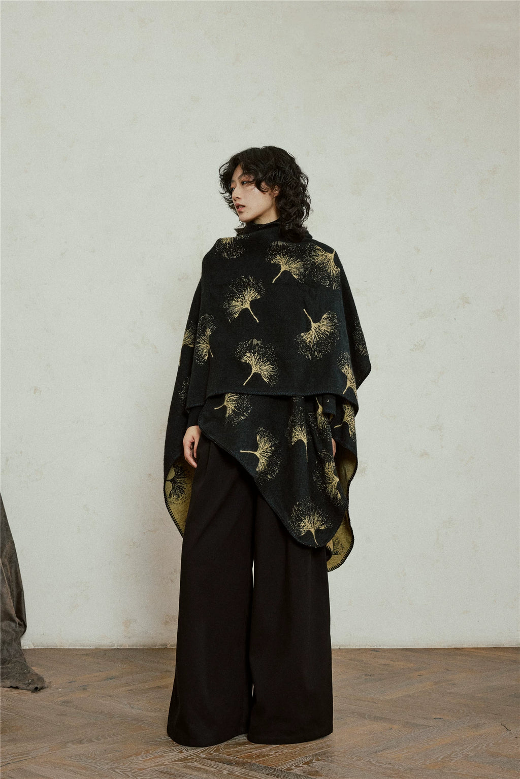SUNYVONNE Warm Double-sided Knitted Outer Cape