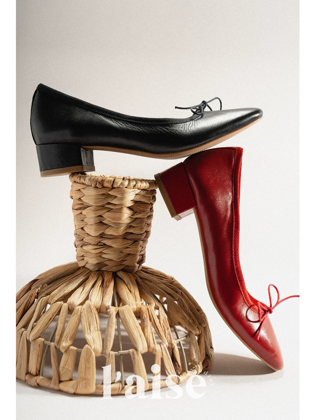 L'aise Bow Mid-heel Shoes